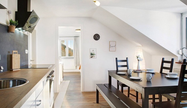 Apartment 'Horst' with Balcony and Wi-Fi