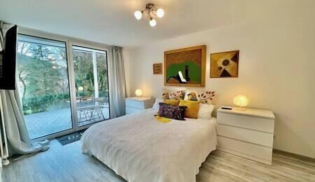 🍎Apple Tree-Where Style Meets Serenity🍎
