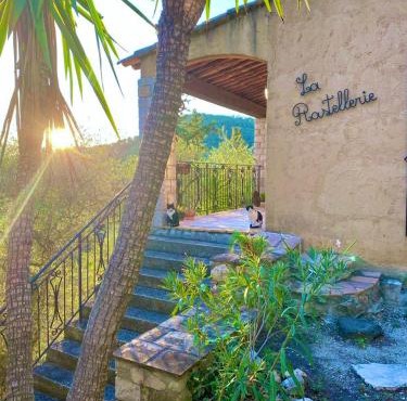 Authentic charming Provencal Villa in mountain 20 kms from Monaco and Nice