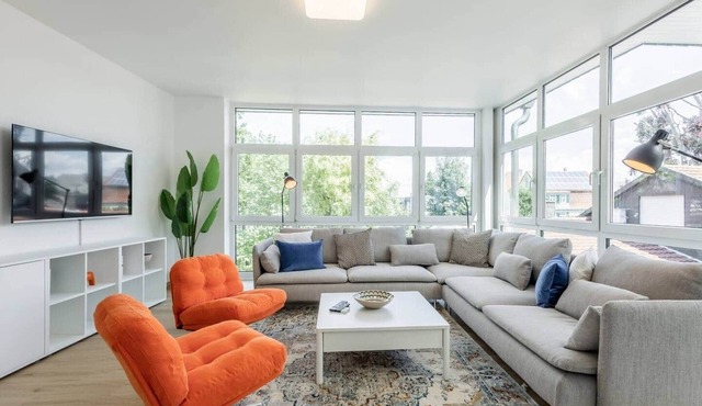 Ems Suite 3 spacious apartment close to the city center!