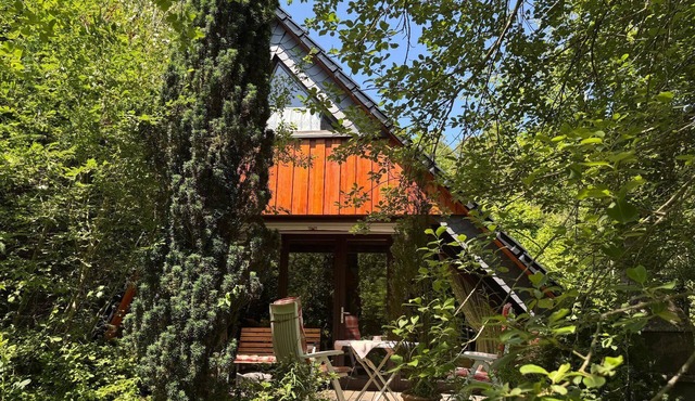 Enchanted Eifel cottage on the edge of the forest