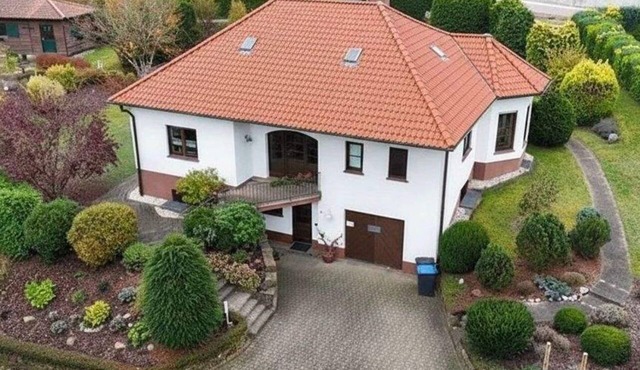 Ferienhaus Am Sonnenhang - vacation home, shower and bath, WC, handicapped accessible