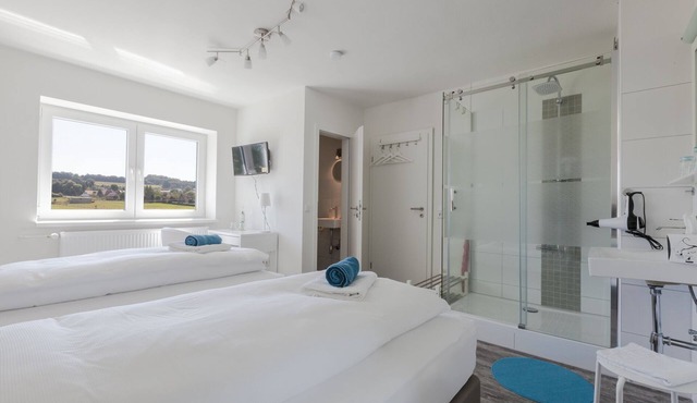 Herbstein double room E main building with 20 sqm, max. for 2 persons