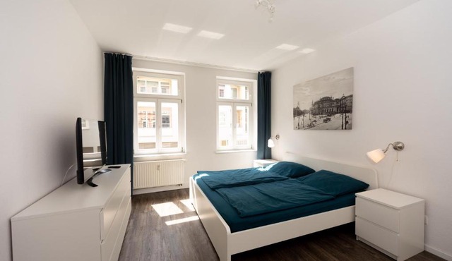 L.E. Home