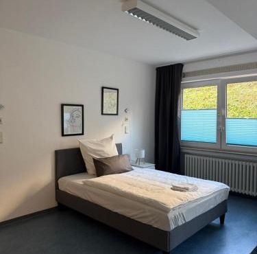 Möblierte Monteurzimmer in zentraler Lage in Büren