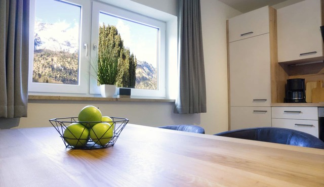 Panorama vacation apartment Untersbergblick for 4 people with terrace, quiet location