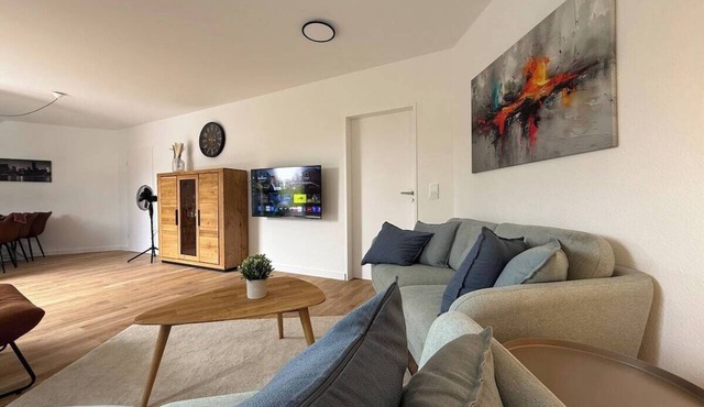 Spacious apartment on Pulheim's market square (up to 6 people)
