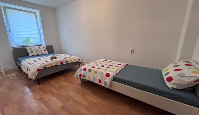 Spacious Central 3Bedroom flat for 8 guests