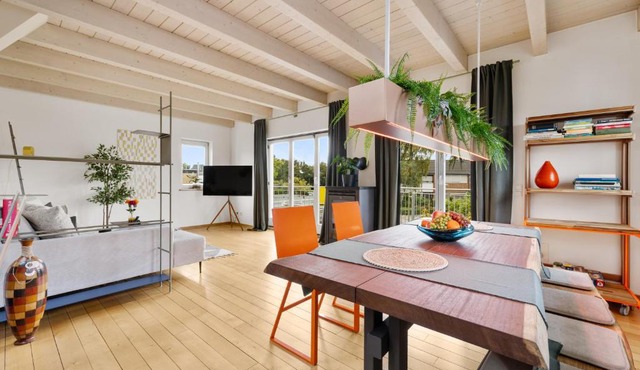 Svyvo Cologne-Esch Design Apartment