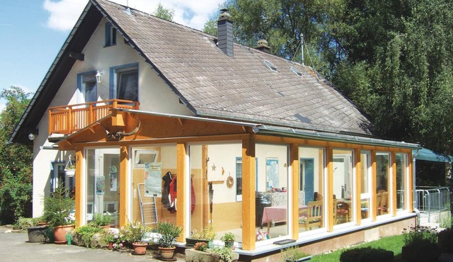 This cozy and functionally furnished vacation home is located on the grounds of the Dilligsmühle hor