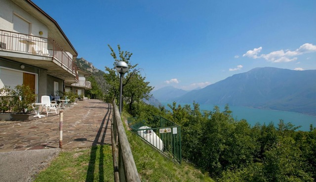 Tremosine Wonderful Lake View 1, Tremosine, Italy