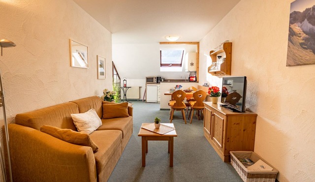 Vacation apartment/apartment for 4 guests with 41m² in Bad Hindelang (301282)
