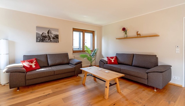 Vacation apartment/apartment for 4 guests with 74m² in Rettenberg (301328)