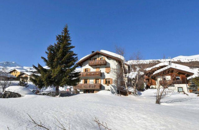 60 m² Apartment ∙ 3 bedrooms ∙ 5 guests