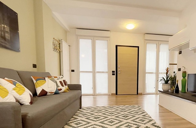 Candiani E2 - Modern Two bedroom Apartment with Balcony near Politecnico