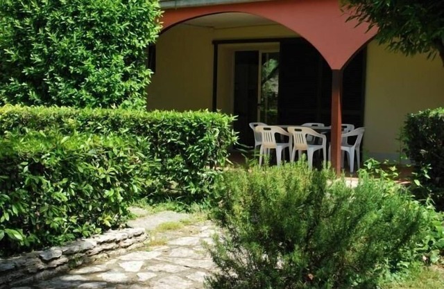 Holiday apartment Manerba del Garda for 1 - 4 persons with 1 bedroom - Holiday apartment