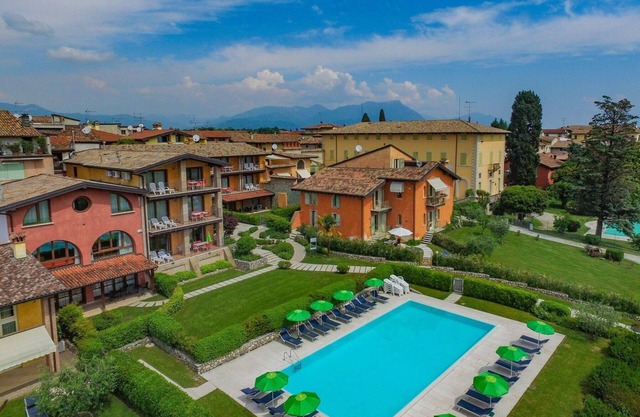 Holiday apartment Moniga del Garda for 1 - 6 persons with 2 bedrooms - Holiday apartment in one or m