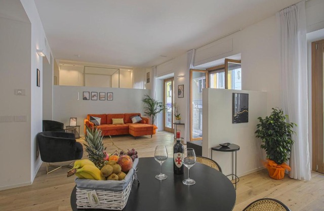 MILAN CHIC Luxury Apartments-hosted by Sweetstay