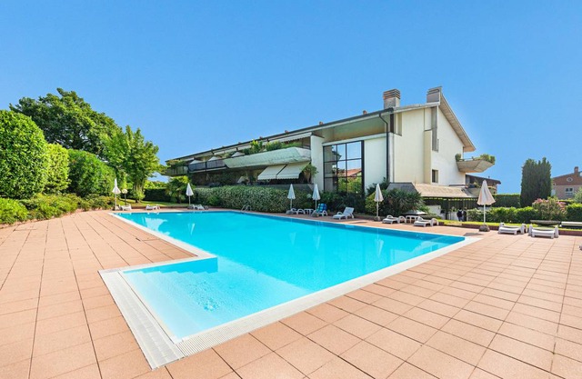 Residence Villa Giulia 5/03 with pool by Wonderful Italy