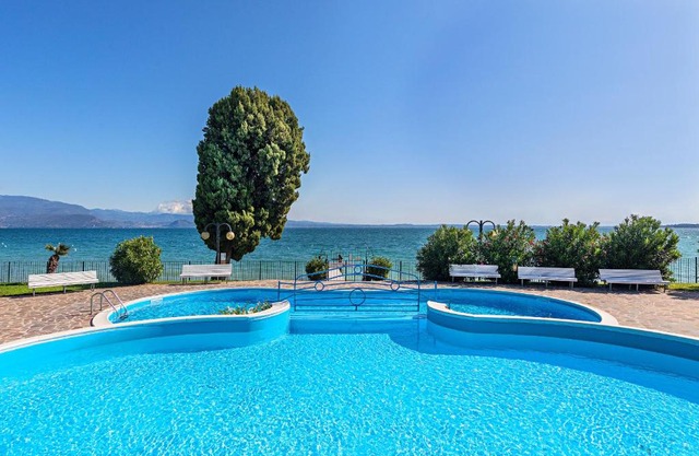 San Sivino Apartments with pool by Wonderful Italy