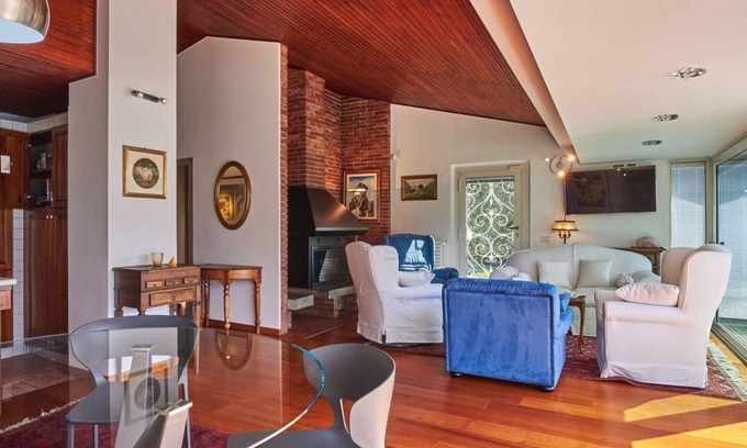 Olgiasca Other | 100 m² Accommodation ∙ 3 bedrooms ∙ 6 guests
