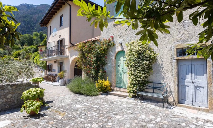 Vesio Apartment | 100 m² Apartment ∙ 2 bedrooms ∙ 6 guests