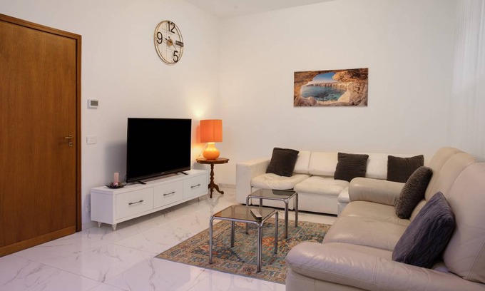 Valtellina Apartment | 100 m² Apartment ∙ 3 bedrooms ∙ 7 guests