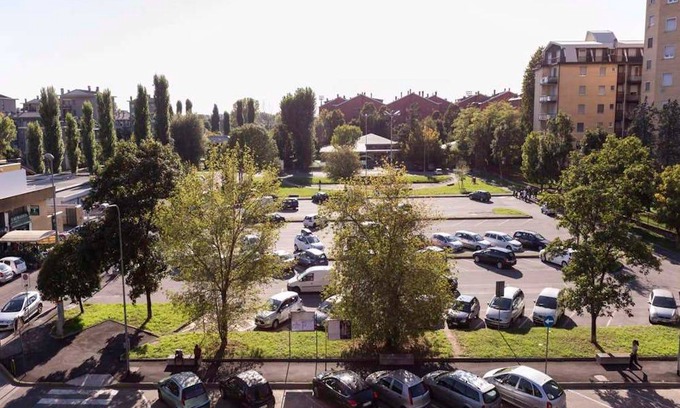 Cesano Boscone Resort | 100 m² Private room ∙ 1 bedroom ∙ 1 guest
