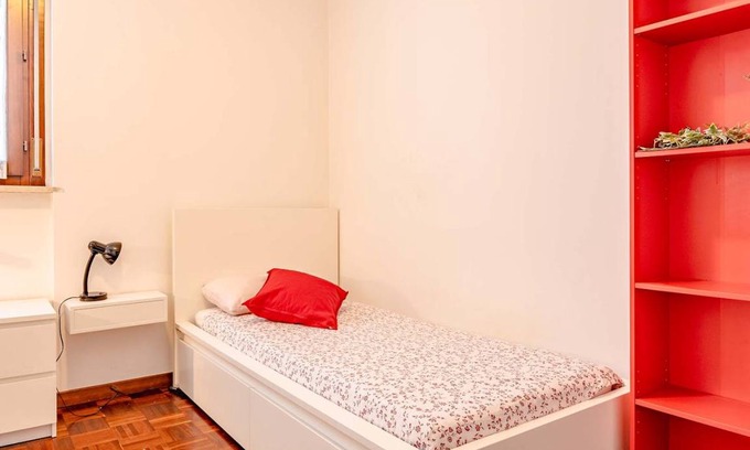 Niguarda Resort | 100 m² Private room ∙ 1 bedroom ∙ 1 guest