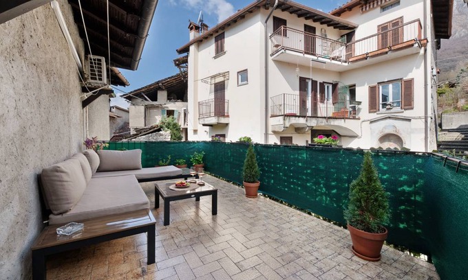 Lierna House | 108 m² House ∙ 1 bedroom ∙ 5 guests