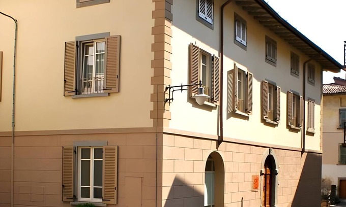 Castro Bed & Breakfast | 110 m² Bed and breakfast ∙ 3 bedrooms ∙ 7 guests