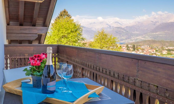 Colico Piano Apartment | 115 m² Apartment ∙ 3 bedrooms ∙ 9 guests