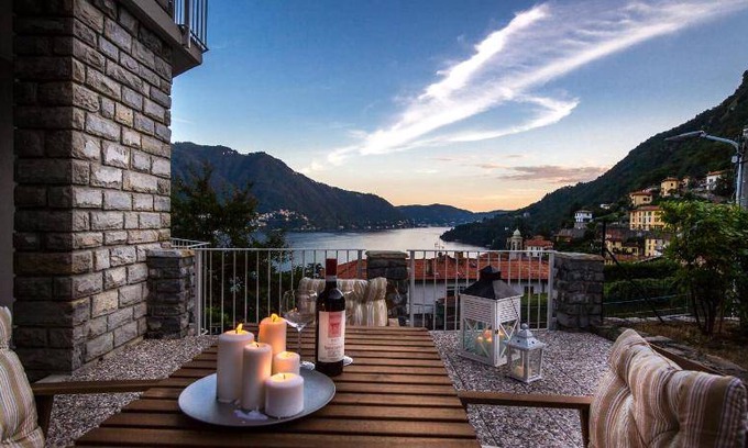 Moltrasio Apartment | 120 m² Apartment ∙ 2 bedrooms ∙ 7 guests