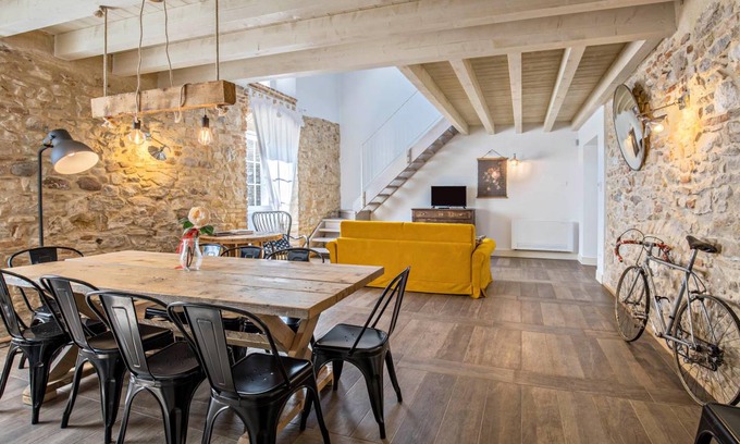 Desenzano del Garda Apartment | 120 m² Apartment ∙ 3 bedrooms ∙ 9 guests