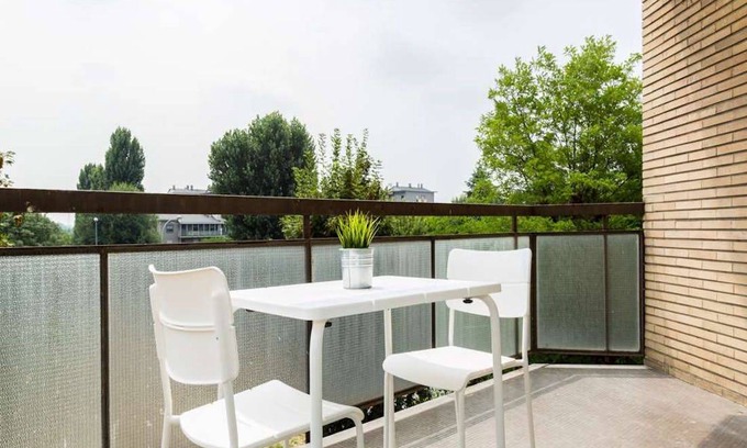 Cesano Boscone Resort | 120 m² Private room ∙ 1 bedroom ∙ 1 guest