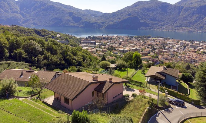 Mandello del Lario Villa | 120 m² Villa ∙ 3 bedrooms ∙ 6 guests