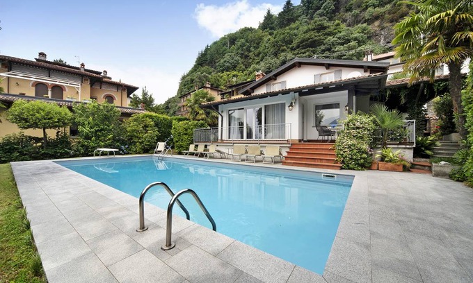 Domaso Villa | 120 m² Villa ∙ 3 bedrooms ∙ 6 guests