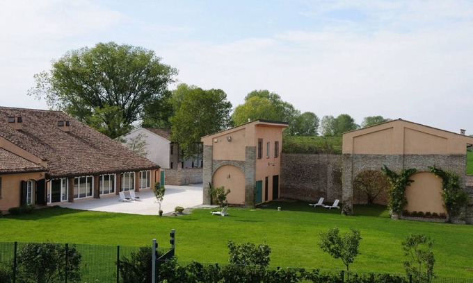 Borgo Virgilio Apartment | 1200 m² Apartment ∙ 5 bedrooms ∙ 10 guests