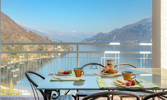 Limonta Apartment | 135 m² Apartment ∙ 4 bedrooms ∙ 8 guests