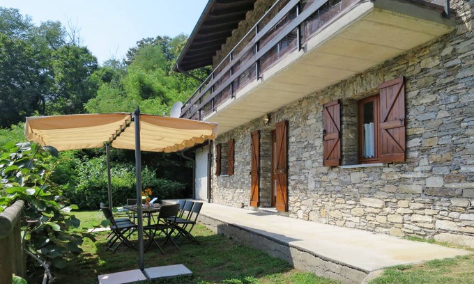 Colmegna House | 140 m² Apartment ∙ 4 bedrooms ∙ 8 guests
