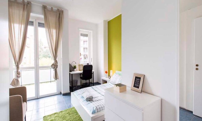 Cesano Boscone Resort | 140 m² Private room ∙ 1 bedroom ∙ 1 guest