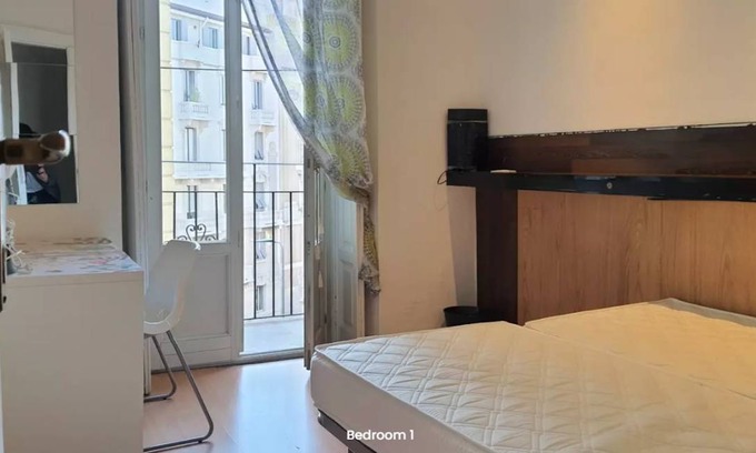 Central Station Resort | 150 m² Private room ∙ 1 bedroom ∙ 1 guest