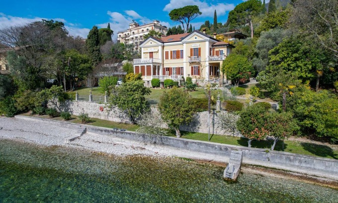 Gardone Riviera Villa | 150 m² Villa ∙ 3 bedrooms ∙ 6 guests