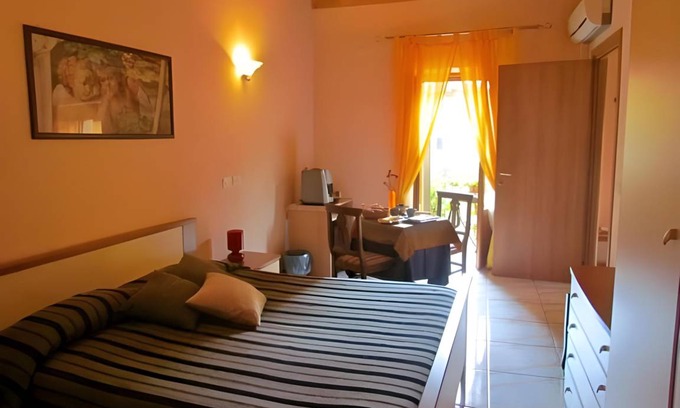Sarnico Bed & Breakfast | 20 m² Bed and breakfast ∙ 3 guests