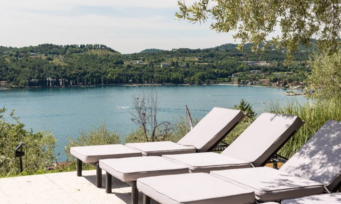 Salo Villa | 200 m² Villa ∙ 3 bedrooms ∙ 6 guests
