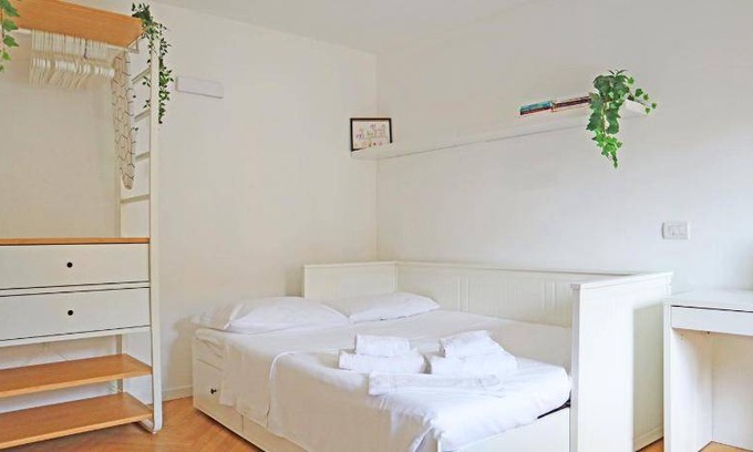 Porta Romana Apartment | 23 m² Apartment ∙ 1 bedroom ∙ 2 guests