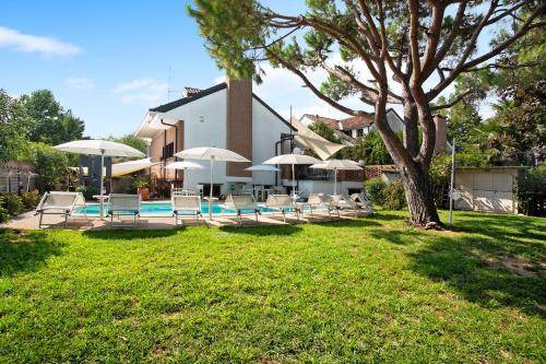 Peschiera Borromeo Villa | 230 m² Villa ∙ 4 bedrooms ∙ 14 guests