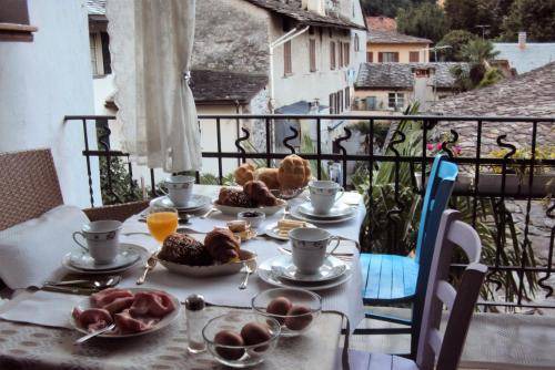 Chiavenna Bed & Breakfast | 24 m² Bed and breakfast ∙ 4 guests