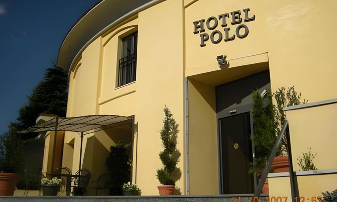 Vimercate Hotel | 25 m² Hotel ∙ 10 guests