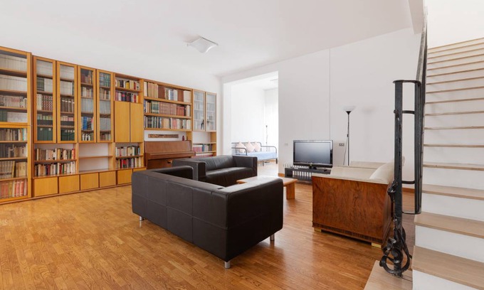 Zona Lancetti Apartment | 250 m² Apartment ∙ 3 bedrooms ∙ 8 guests